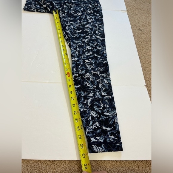Lululemon Wunder Under High Rise Tight Blue Print Size 10 - Picture 9 of 9